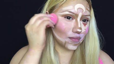 Preparin skin for clown makeup
